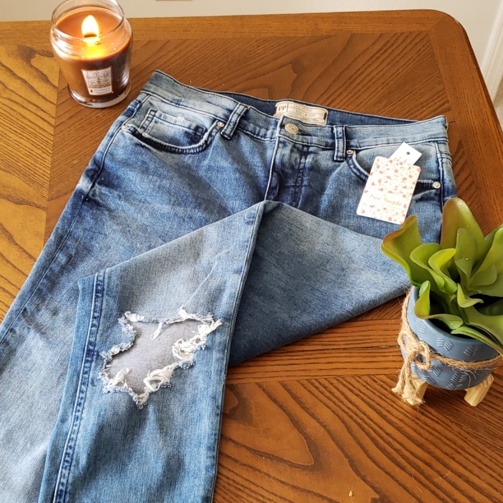 Free People Distressed Skinny Jeans